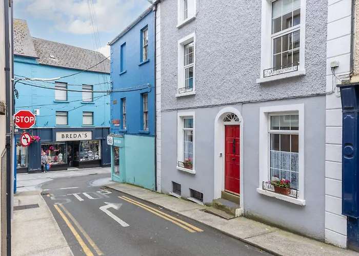 10 Seconds To Main Street! Nyaraló